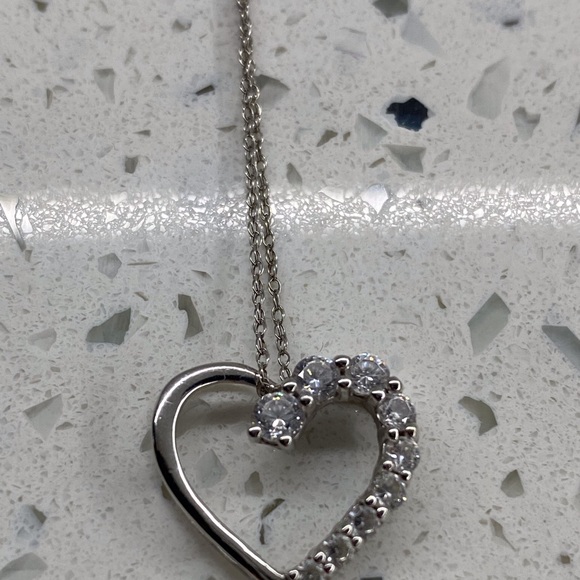 Jewelry - 🔥DIAMOND HEART NECKLACE🔥